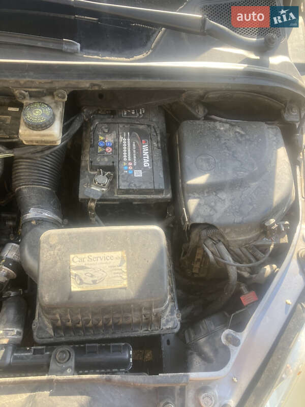 Універсал Peugeot 307 2003 в Івано-Франківську