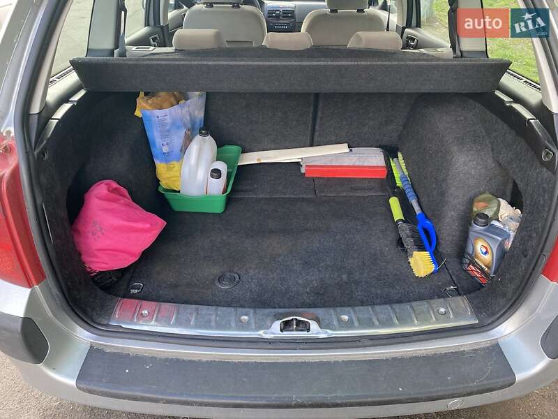 Универсал Peugeot 307 2005 в Софиевской Борщаговке