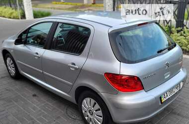 Хэтчбек Peugeot 307 2006 в Черкассах