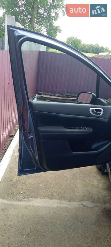 Универсал Peugeot 307 2005 в Владимире