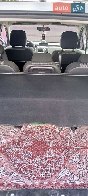 Универсал Peugeot 307 2005 в Владимире