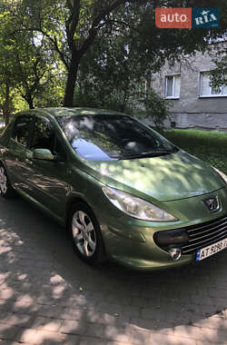 Хэтчбек Peugeot 307 2006 в 