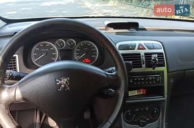 Універсал Peugeot 307 2004 в 