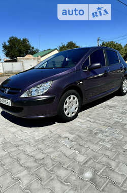 Хэтчбек Peugeot 307 2001 в Петрове