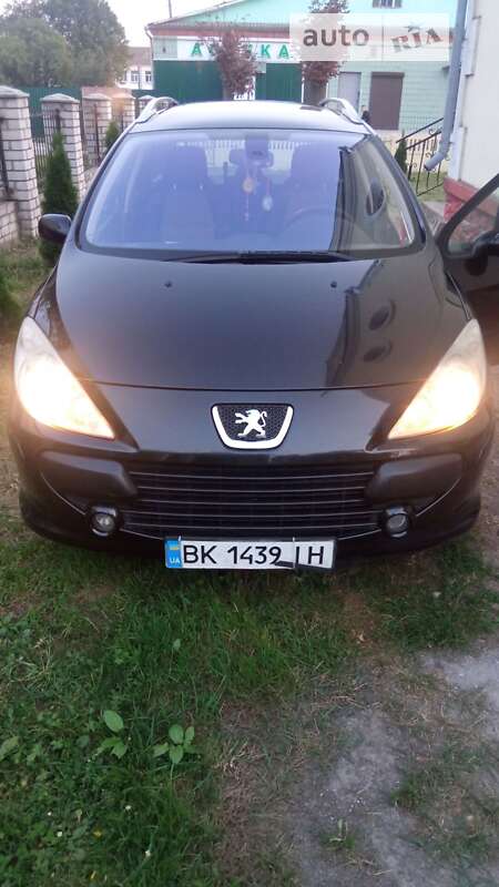 Универсал Peugeot 307 2008 в 