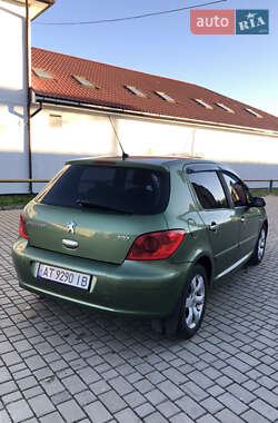 Хэтчбек Peugeot 307 2006 в 