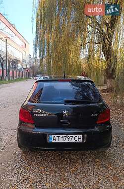 Хэтчбек Peugeot 307 2006 в Ивано-Франковске