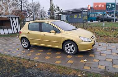 Хетчбек Peugeot 307 2004 в Бучі