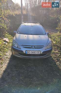 Универсал Peugeot 307 2004 в Почаеве