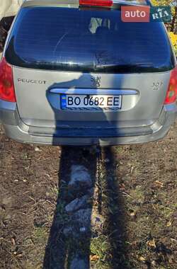 Универсал Peugeot 307 2004 в Почаеве