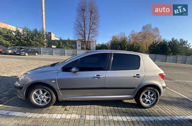 Хэтчбек Peugeot 307 2004 в Луцке