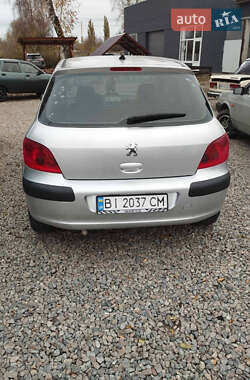 Седан Peugeot 307 2002 в Чернигове