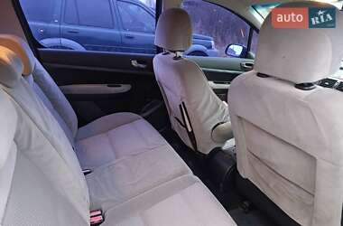 Хэтчбек Peugeot 307 2005 в 