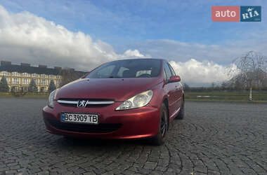 Хэтчбек Peugeot 307 2003 в Жовкве