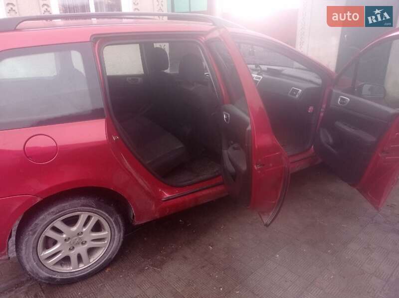 Универсал Peugeot 307 2006 в Кременце