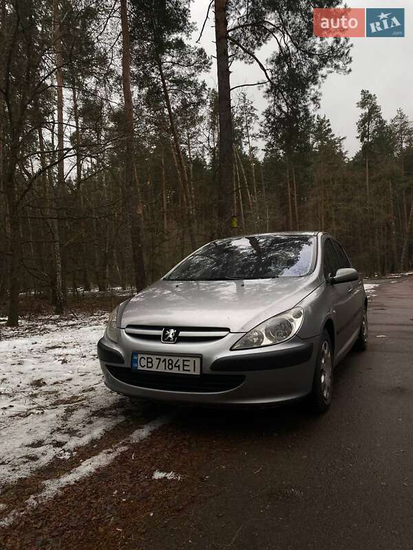 Хетчбек Peugeot 307 2003 в Чернігові