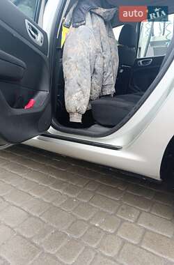 Универсал Peugeot 307 2006 в 