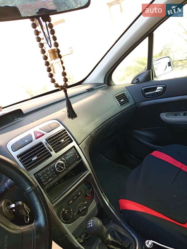 Хэтчбек Peugeot 307 2002 в Тернополе