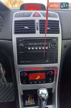 Универсал Peugeot 307 2006 в 