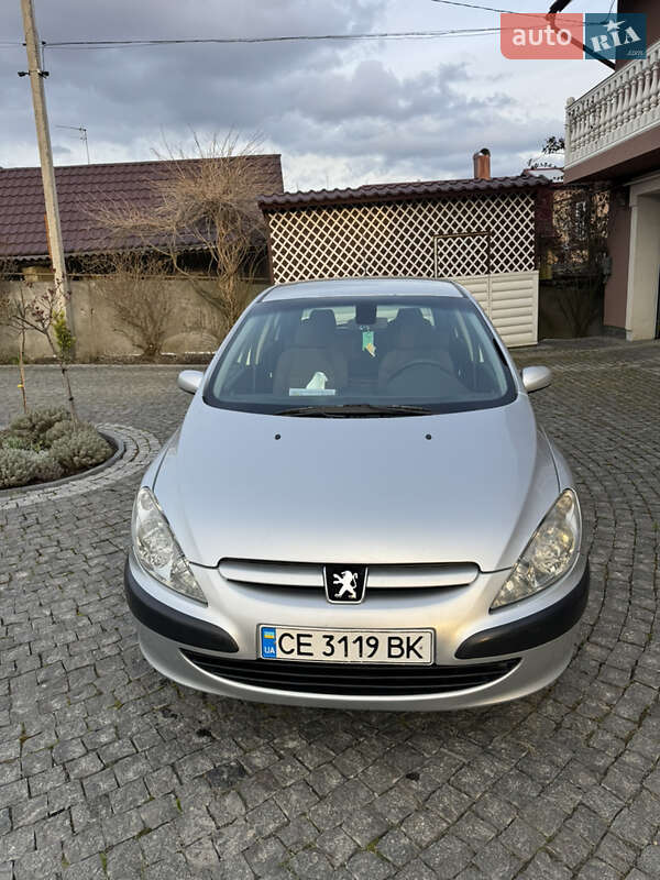 Хэтчбек Peugeot 307 2002 в Черновцах