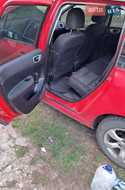Универсал Peugeot 307 2005 в 