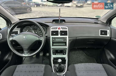 Универсал Peugeot 307 2006 в 