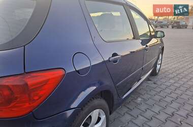 Хетчбек Peugeot 307 2005 в 