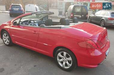 Кабриолет Peugeot 307 2007 в 