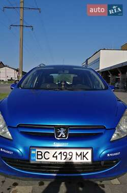 Универсал Peugeot 307 2004 в 