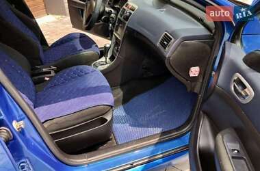 Хэтчбек Peugeot 307 2003 в 