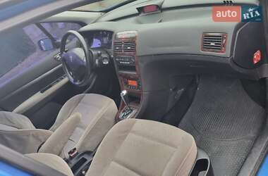 Хэтчбек Peugeot 307 2005 в 