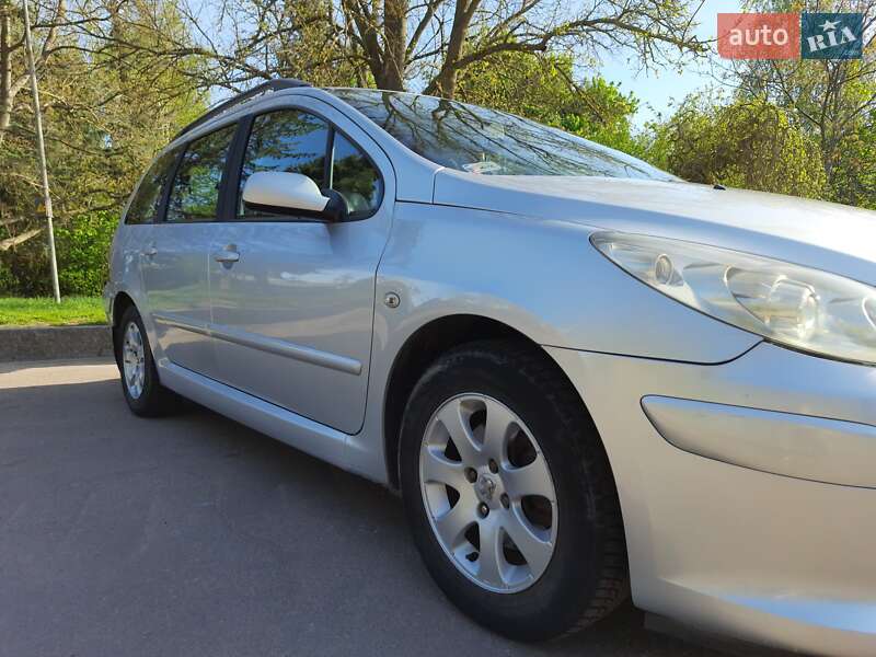 Универсал Peugeot 307 2006 в Баре