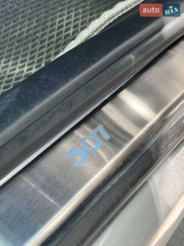 Хетчбек Peugeot 307 2002 в Івано-Франківську