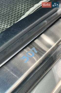 Хетчбек Peugeot 307 2002 в 