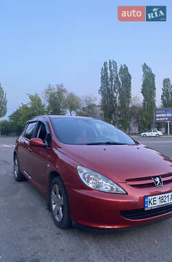 Хэтчбек Peugeot 307 2003 в 