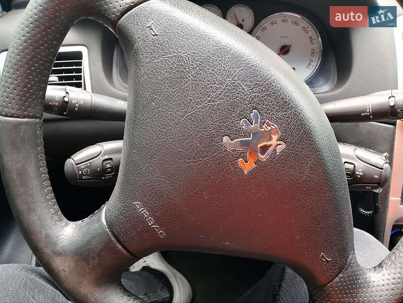 Универсал Peugeot 307 2008 в Узине
