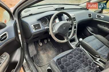 Хетчбек Peugeot 307 2002 в 