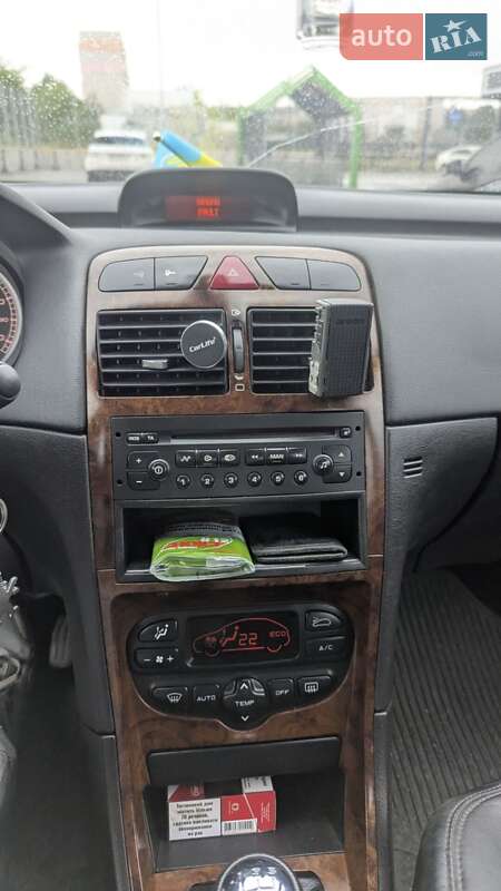 Хетчбек Peugeot 307 2001 в Первомайську