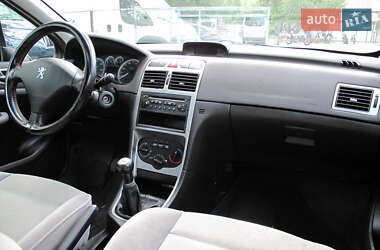 Универсал Peugeot 307 2003 в 