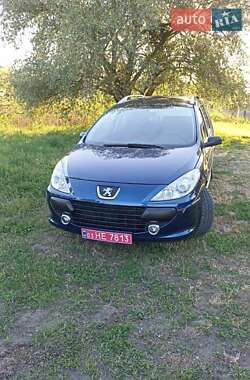 Универсал Peugeot 307 2006 в Шишаки