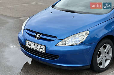 Кабриолет Peugeot 307 2004 в 