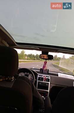Универсал Peugeot 307 2007 в 