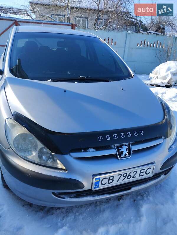 Хэтчбек Peugeot 307 2003 в 