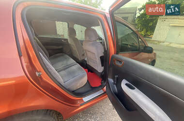 Хэтчбек Peugeot 307 2002 в 