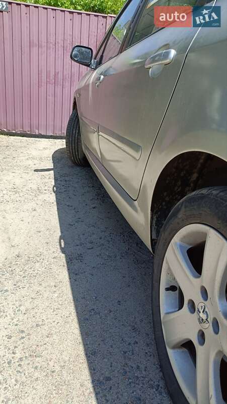 Универсал Peugeot 307 2004 в Арбузинке