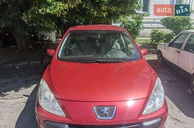 Хетчбек Peugeot 307 2005 в Хмельницькому