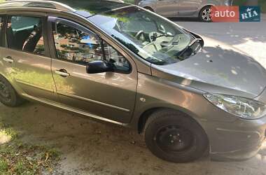 Универсал Peugeot 307 2006 в Боровой