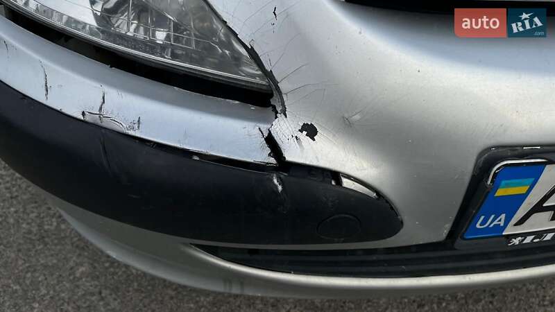 Хетчбек Peugeot 307 2003 в Києві