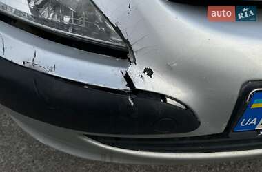 Хэтчбек Peugeot 307 2003 в 