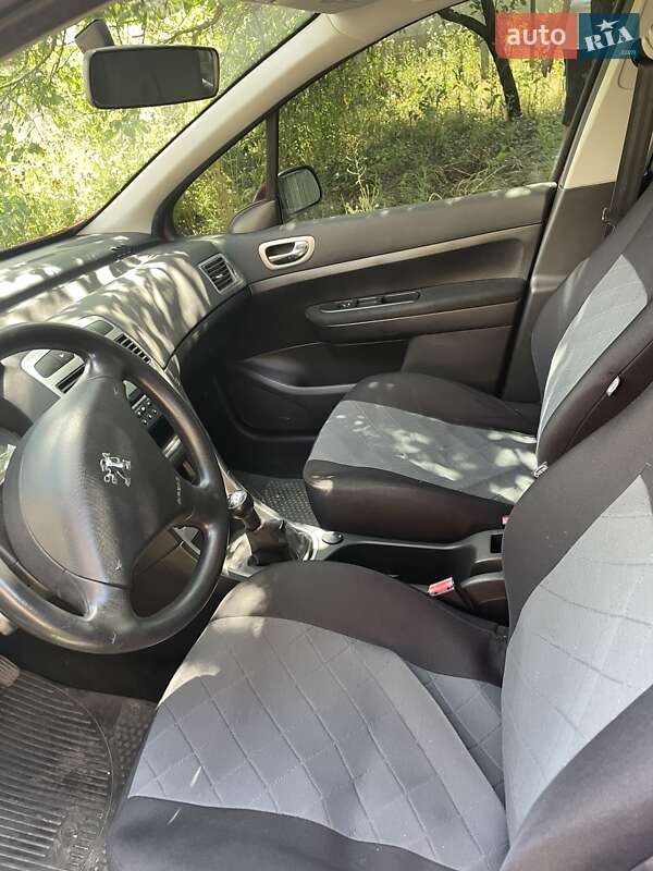 Хетчбек Peugeot 307 2006 в Харкові
